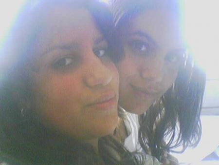 la c mery et hassna les 2 fille ke j'admire beaucoup en classe