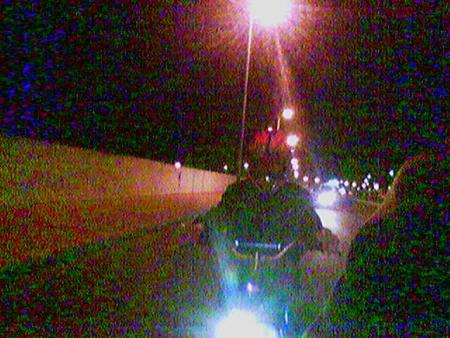 la c mon couzin hamouda avec le caske cross ?